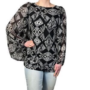 FIRE LOS ANGELES Black Pleated Bell Sleeve Tunic Top